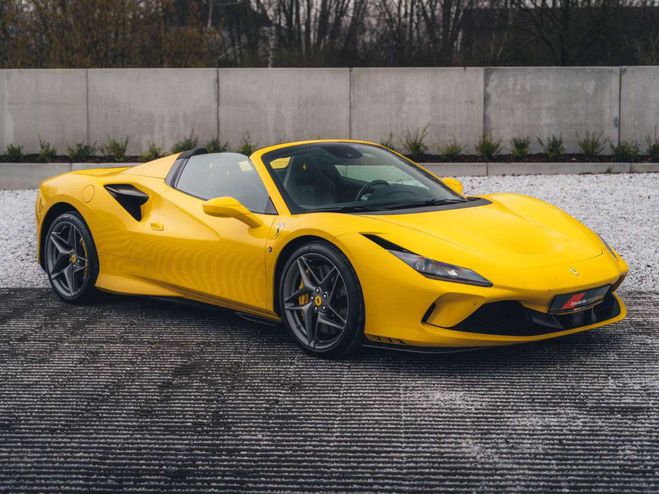 Ferrari F8 Tributo Spider Giallo Modena Carbon Racing Seats Jaune de 