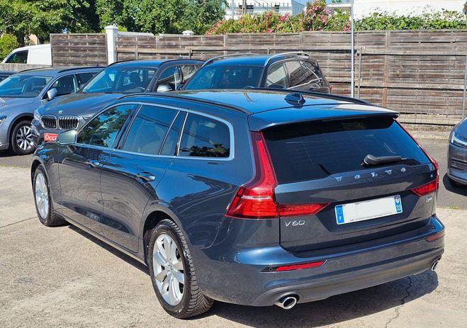 Volvo V60 Superbe b4 197cv 2021 cuir 1�main Bleu de 2021