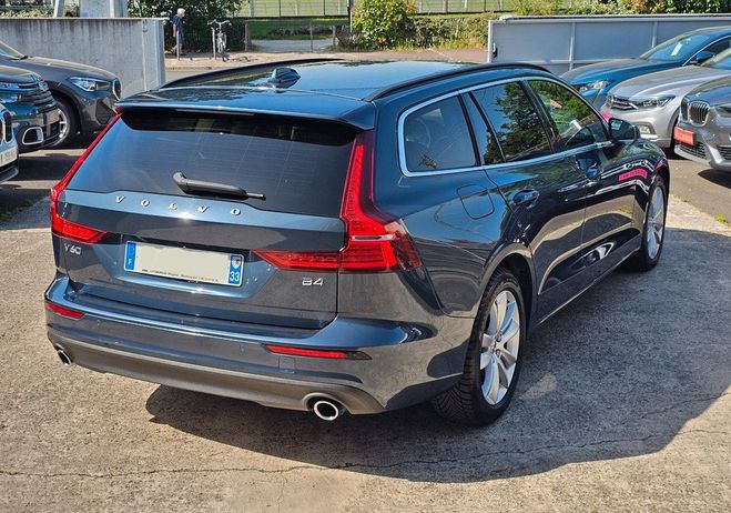 Volvo V60 Superbe b4 197cv 2021 cuir 1�main Bleu de 2021