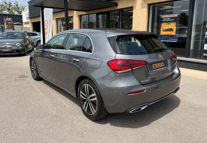 Mercedes Classe A 200 D 150CH BUSINESS LINE 8G-DCT SUIVI C Gris de 2022