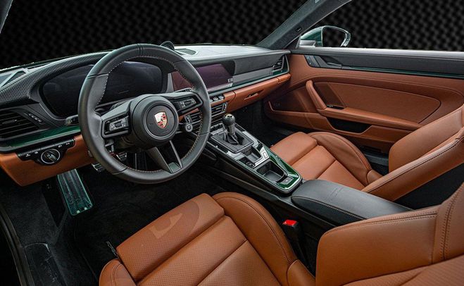 Porsche 911 type 992 phase 2 GT3 Touring Oak Green 4 Vert de 2025