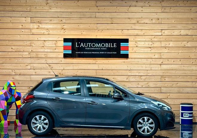 Peugeot 208 82 ch active garantie 12 mois Gris de 2019