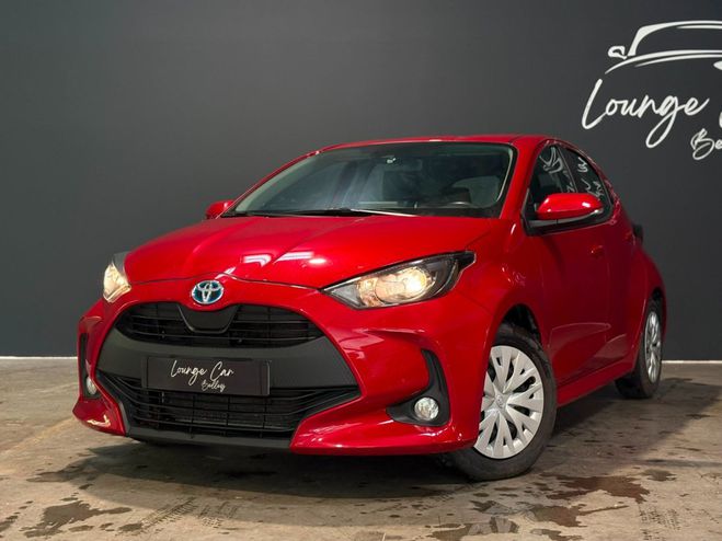 Toyota Yaris IV Hybrid Rouge de 2023