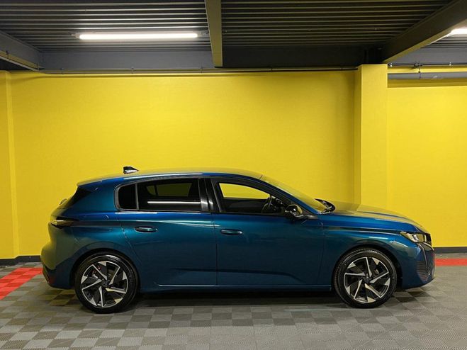 Peugeot 308 III ESSENCE BERLINE 130CV ALLURE / CAMER BLEU OBSESSION de 2024