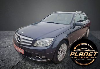  Voir d&eacute;tails -Mercedes Classe C 320 cdi avantgarde 4matic 146500km &agrave; Montceau-les-Mines (71)