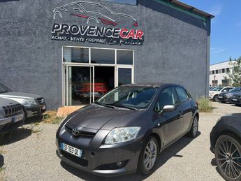  Voir d&eacute;tails -Toyota Auris 126 D-4D LUNA PACK 3P &agrave;  La Farl�de (83)