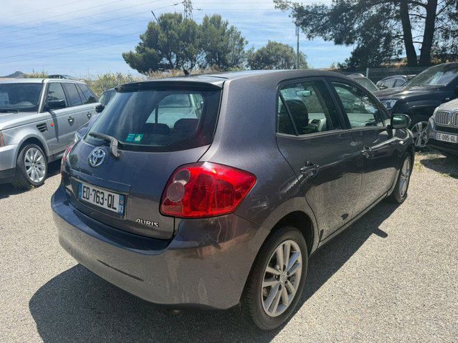 Toyota Auris 126 D-4D LUNA PACK 3P Gris F de 2008