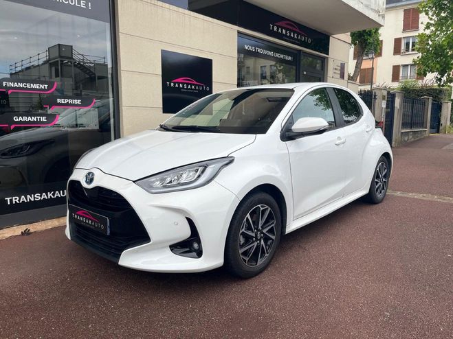 Toyota Yaris 1.5 HYBRID DESIGN Blanc de 2025