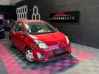  Voir d&eacute;tails -Renault Twingo II 1.2 LEV 16v 75 eco2 Expression Euro 5 &agrave; Manosque (04)