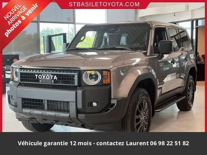 Toyota Land Cruiser hybride i-force max tout compris hors ho Gris de 2026