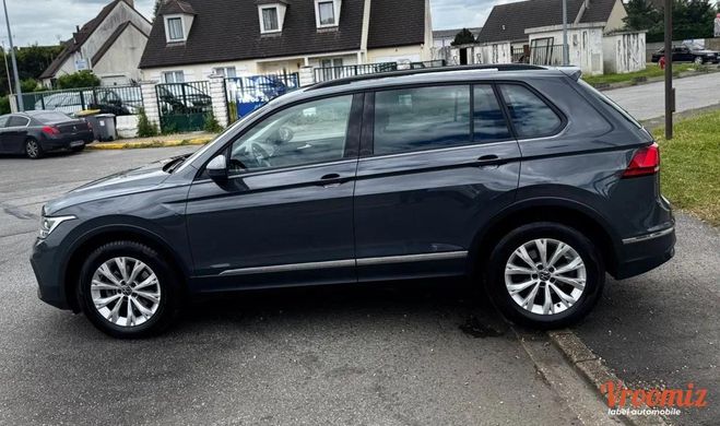 Volkswagen Tiguan 1.5 TSI 150 CV DSG7 LIFE BUSINESS 22000  Gris de 2023