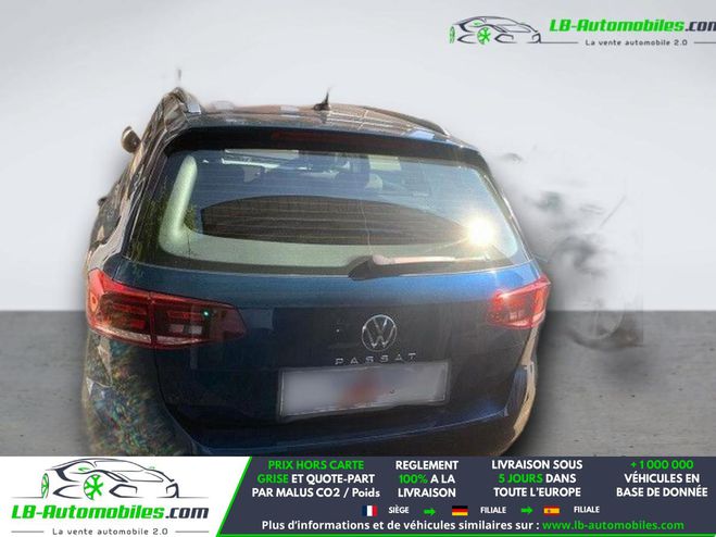 Volkswagen Passat 1.6 TDI 120 BVA Bleu de 2021
