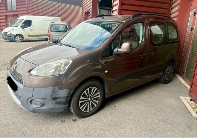 Peugeot Partner Tepee 1.6 hdi 92cv climatisation 2014 ph Marron de 2014