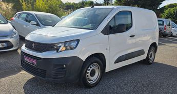  Voir d&eacute;tails -Peugeot Partner BLUEHDI 100CH 2021 140.000KMS CAM REG AT &agrave; Martigues (13)