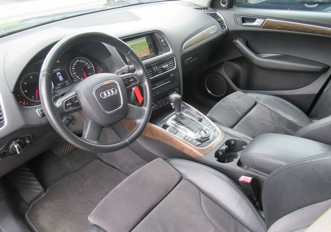 Audi Q5 3.0 V6 TDI 240CH FAP AVUS QUATTRO S TRON Bleu de 2009