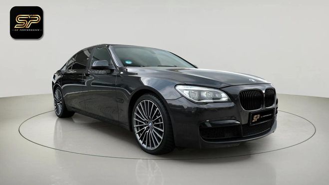 BMW Serie 7 750L xDrive M Pack * V8 450 ch * Toit ou Noir de 2015