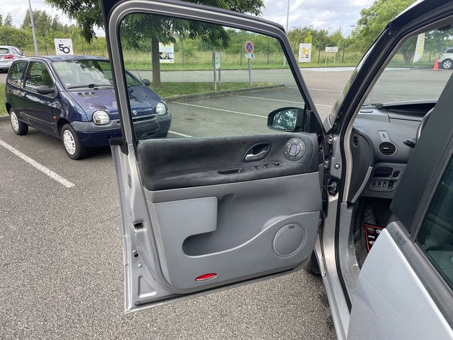 Renault Espace 2.0T 165CH PRIVILEGE BVA GRIS  de 2006