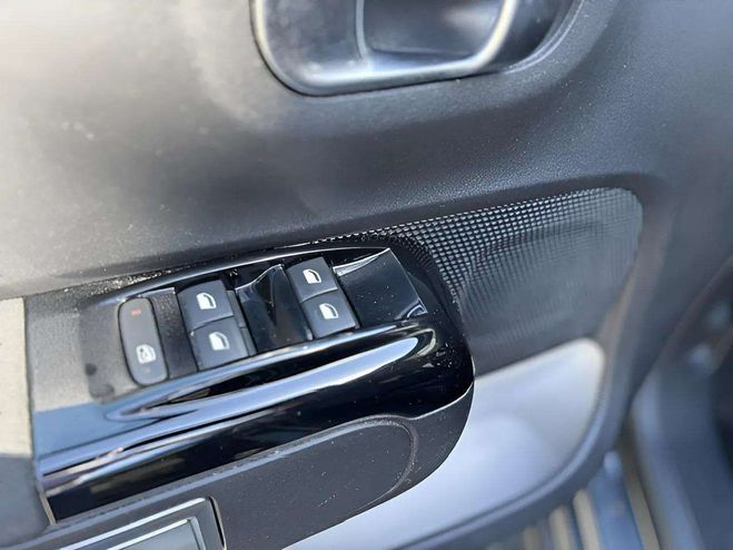 Citroen C3 PURETECH 82CH FEEL GRIS F de 2017