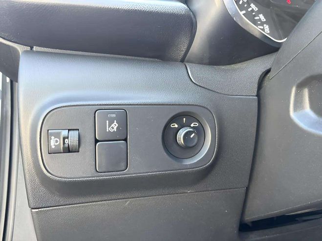 Citroen C3 PURETECH 82CH FEEL GRIS F de 2017