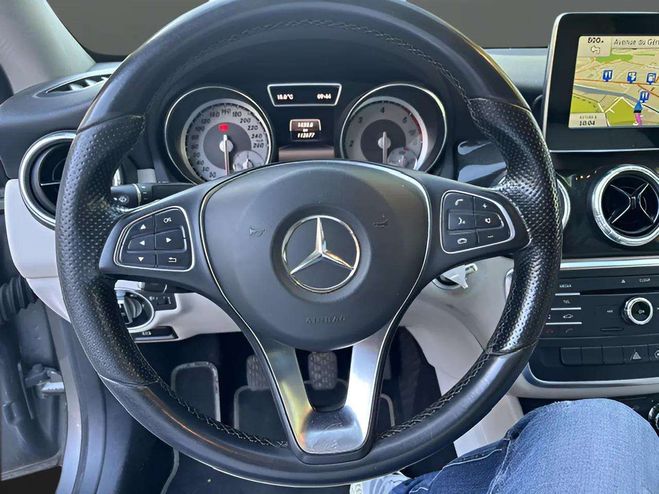 Mercedes Classe CLA 180 CDI INSPIRATION GRIS F de 2015