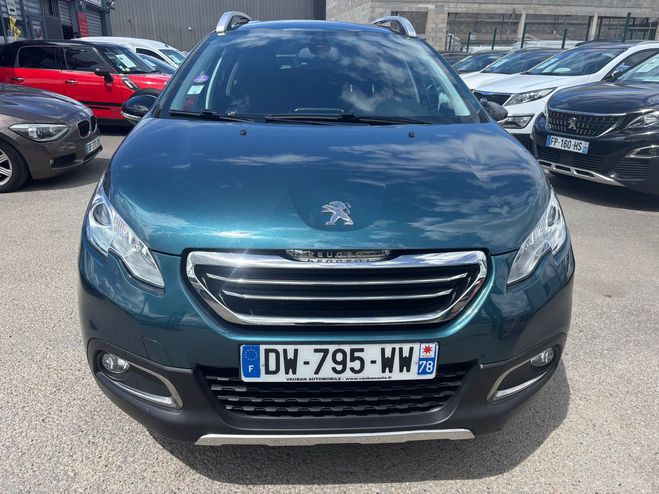 Peugeot 2008 1.2 L 130 S&S URBAN CROSS MAGNIFIQUE Vert fonc� de 2015