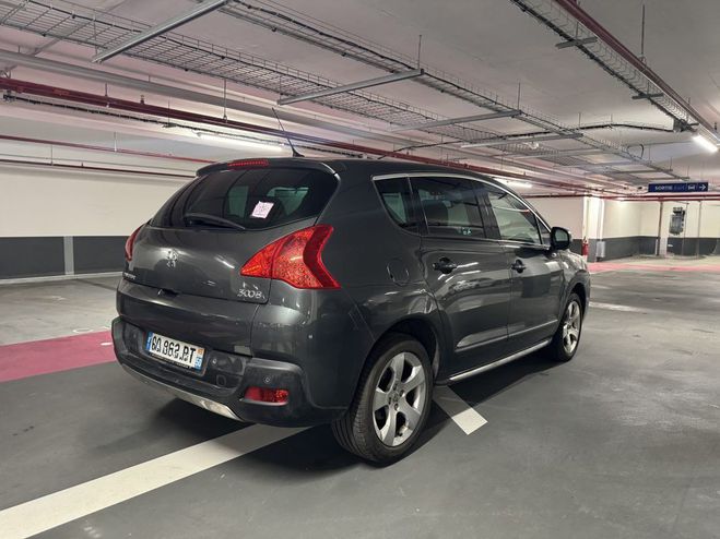 Peugeot 3008 1.6 HDI 115 NAPAPIJRI Gris Fonc� M�tallis� de 2013