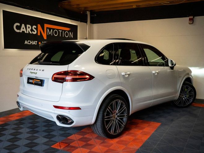 Porsche Cayenne S (958) 416ch E-Hybrid Rechargeable Ph.  BLANC de 2014