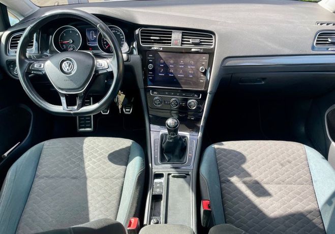 Volkswagen Golf 1.6 TDI 115CH CARPLAY CAMERA DE RECUl Blanc de 2019
