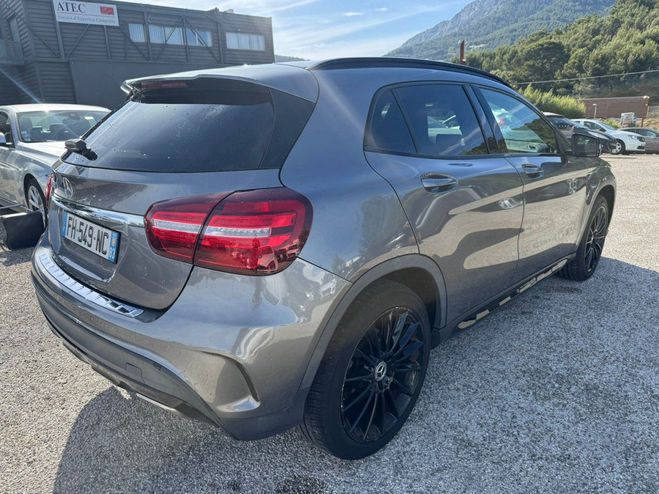 Mercedes Classe GLA 200 156CH STARLIGHT EDITION 7G-DCT EURO6 Gris F de 2019