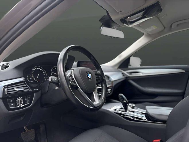 BMW Serie 5 (G30) 520IA 184CH LOUNGE MARRON de 2017