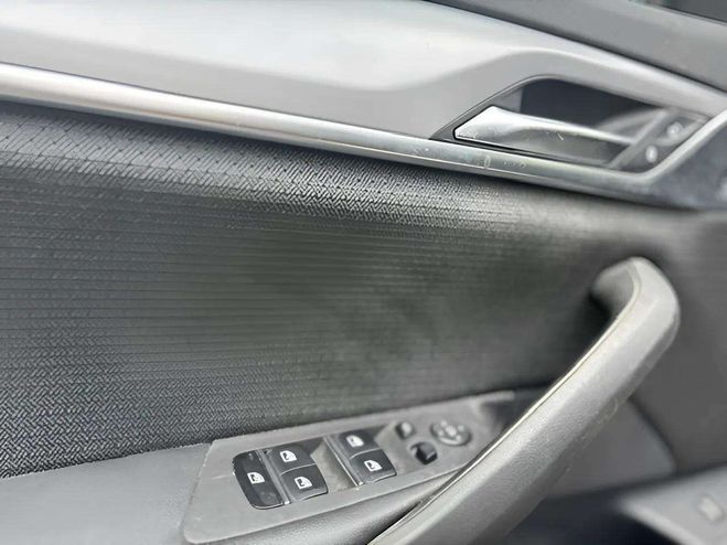 BMW Serie 5 (G30) 520IA 184CH LOUNGE MARRON de 2017