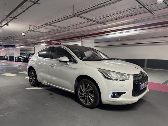 Citroen DS4  Blanc Nacr� de 2011