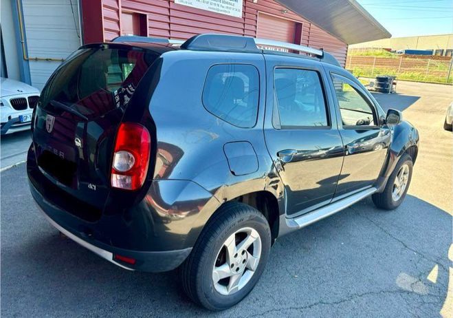 Dacia Duster 1.5 dci 90cv climatisation 2010 169000km Noir de 2010