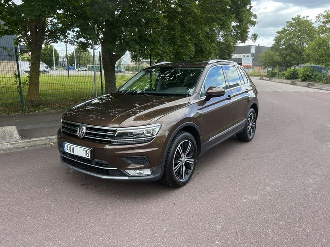 Volkswagen Tiguan 2 carat exclusive tdi 150 ch dsg7 4 moti Marron de 2016