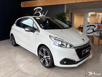  Voir d&eacute;tails -Peugeot 208 GENERATION-I 1.2 PURETECH 110 GT LINE ST &agrave; Replonges (01)