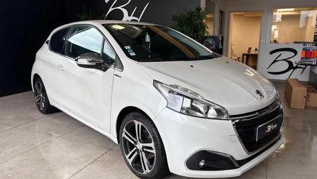 Peugeot 208 GENERATION-I 1.2 PURETECH 110 GT LINE ST 2016 d'occasion a Replonges (01)