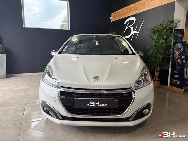 Peugeot 208 GENERATION-I 1.2 PURETECH 110 GT LINE ST Blanc de 2016