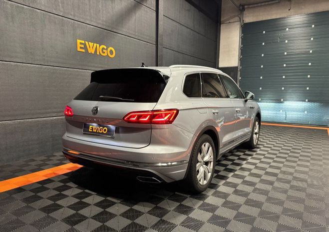 Volkswagen Touareg 3.0 TDI V6 285CH CARAT SIEGES MEMOIRE AN Gris de 2019