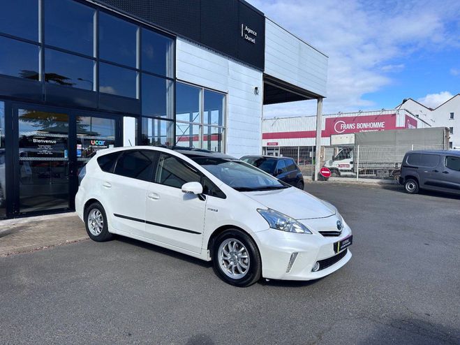 Toyota Prius PRIUS  136h Dynamic Blanc de 2014