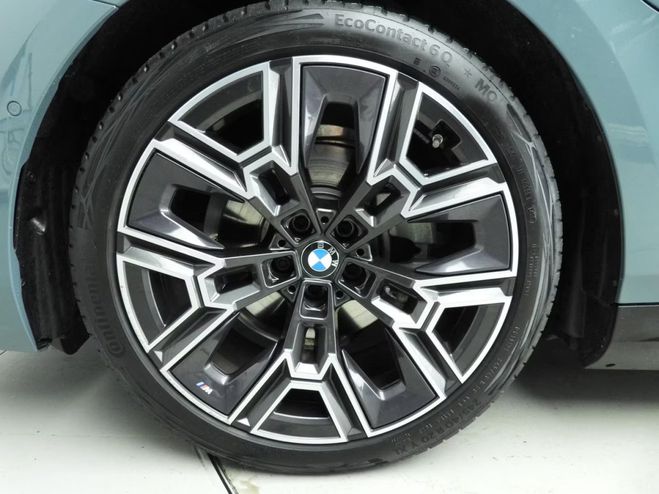 BMW Serie 5 M-Sportpakket Vert m�tallis� Cape York Green de 2025