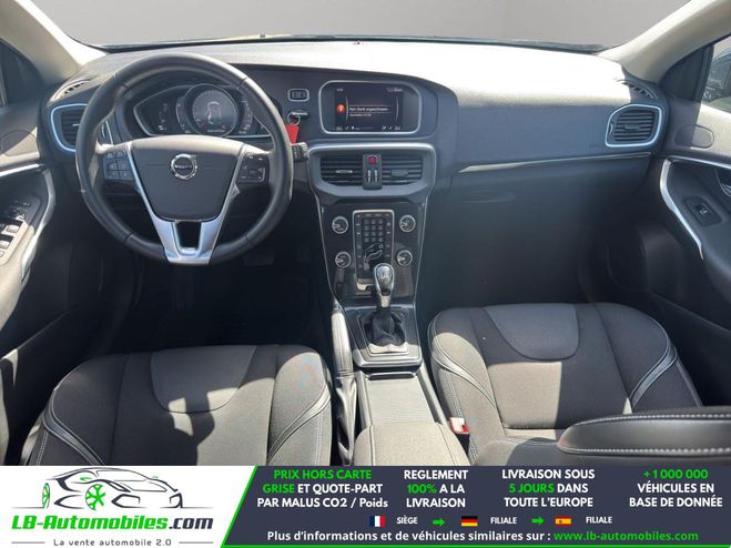 Volvo V40 T3 152 ch BVA Bleu M�tallique de 2017