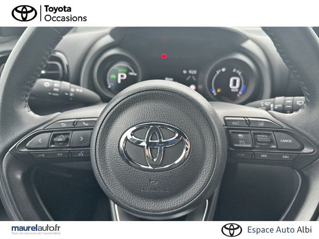 Toyota Yaris Yaris Cross Hybride 116h 2WD Design 5p Grey de 2023