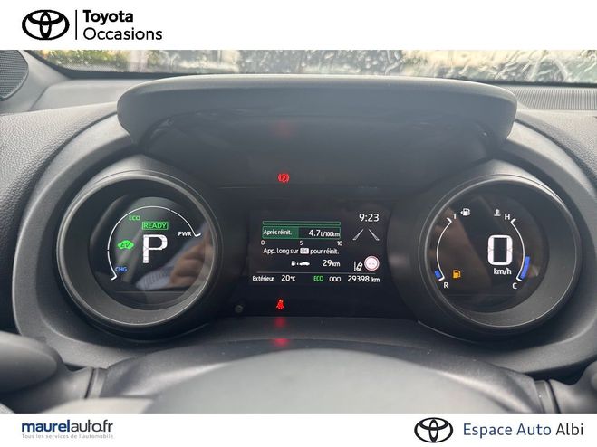 Toyota Yaris Yaris Cross Hybride 116h 2WD Design 5p Grey de 2023