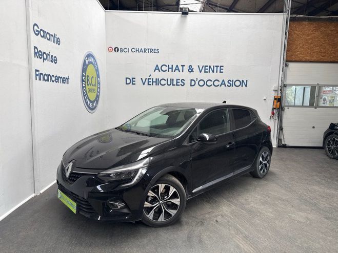 Renault Clio V 1.6 E-TECH HYBRIDE 145CH EVOLUTION Noir de 2022