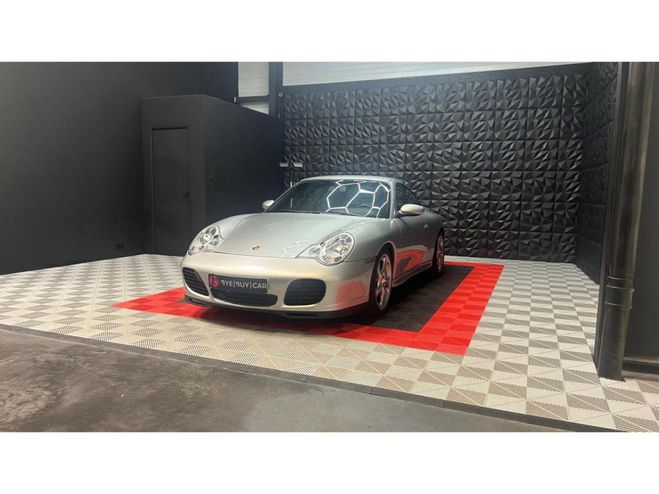 Porsche 911 3.6L 320CH TYPE 996 COUPE Carrera 4S Ech GRIS CLAIR de 2004