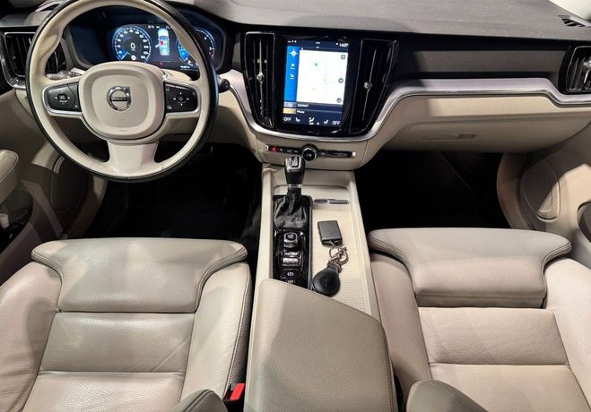 Volvo V60 2.0 D3 150CH EXECUTIVE ENTRETIEN REGULAT Bleu de 2019