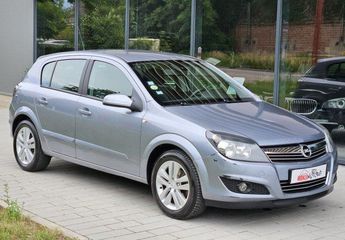  Voir d&eacute;tails -Opel Astra 1.6 115CH ECOTEC COSMO 5P &agrave; Geispolsheim (67)