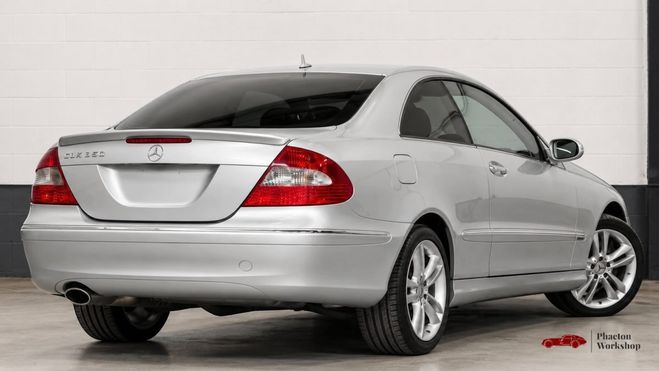 Mercedes Classe CLK CLASSE ME48112 Gris Clair M�tallis� de 2007