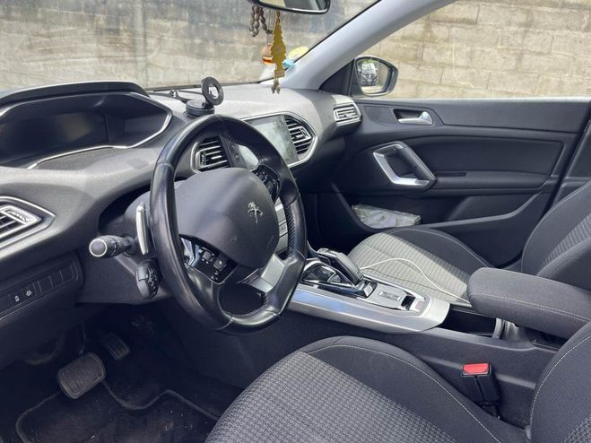 Peugeot 308 1.5 BlueHDi S&S - 130 - BV EAT8 II 2013  GRIS CLAIR de 2021