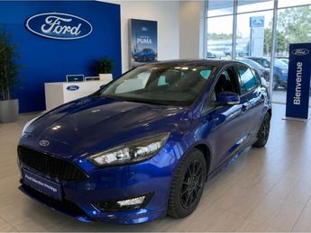  Voir d&eacute;tails -Ford Focus ST LINE 1.5 TURBO 150 / BOITE MECA / TOI &agrave; Saint-Laurent-du-Var (06)